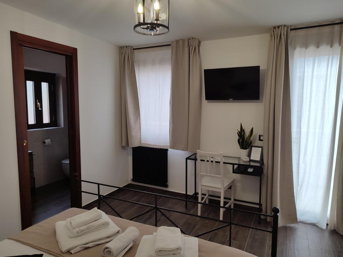 L'Oliva Contesa - La Nera Apartment Гаета Екстериор снимка